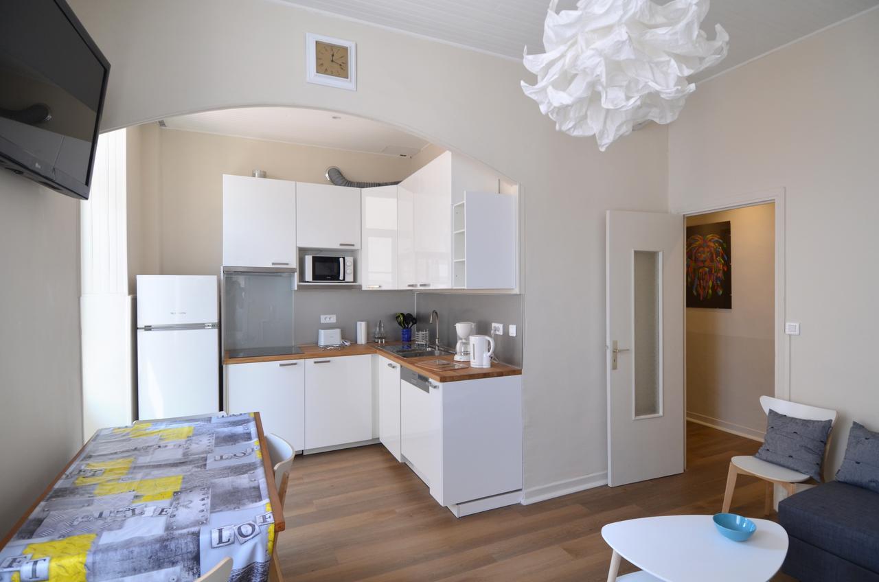 Superbe Appartement 5 Personnes Plein Coeur Centre-Ville Quartier Du Port De ニース エクステリア 写真