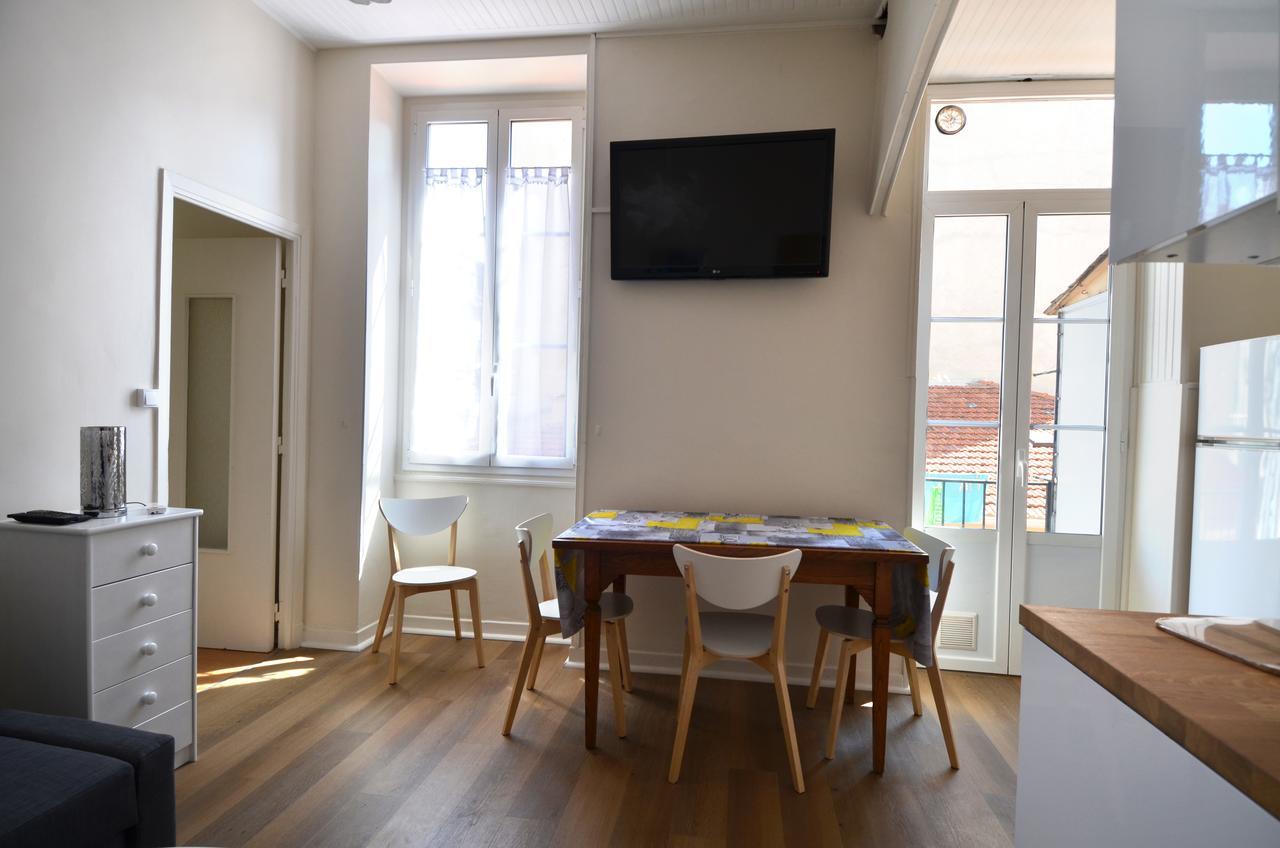 Superbe Appartement 5 Personnes Plein Coeur Centre-Ville Quartier Du Port De ニース エクステリア 写真